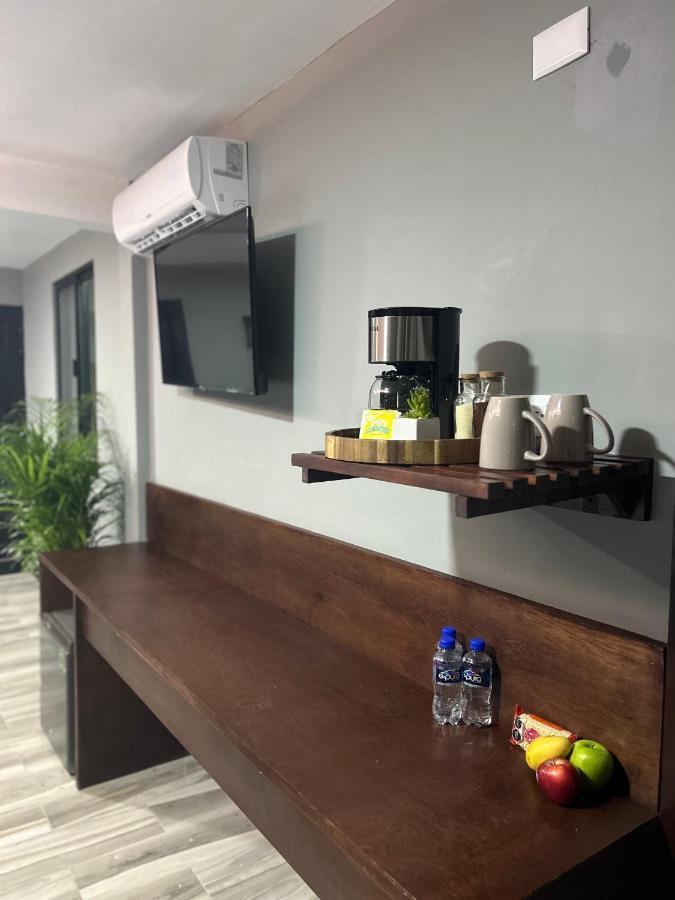 Huasteca Em Suites シウダー・バージェス エクステリア 写真